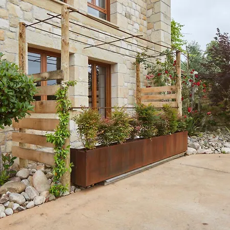 Casa rural Olivi1948 - Boutique Usúrbil